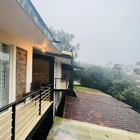 Red Stone Villas Coorg Madikeri Exterior photo