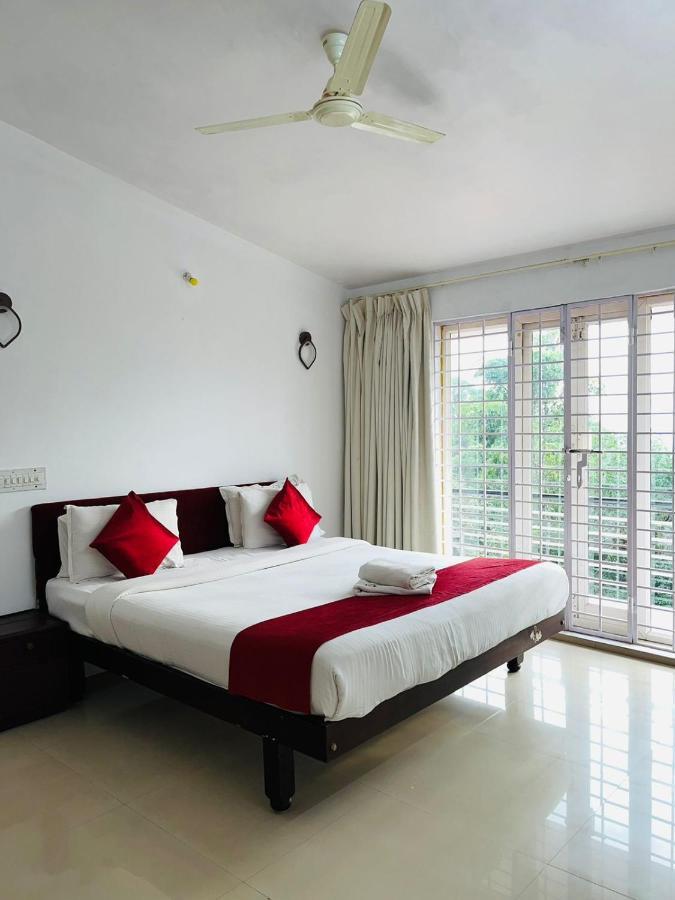 Red Stone Villas Coorg Madikeri Exterior photo
