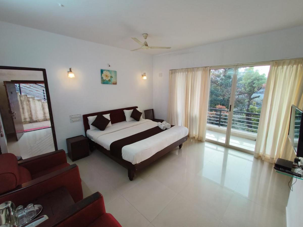 Red Stone Villas Coorg Madikeri Exterior photo