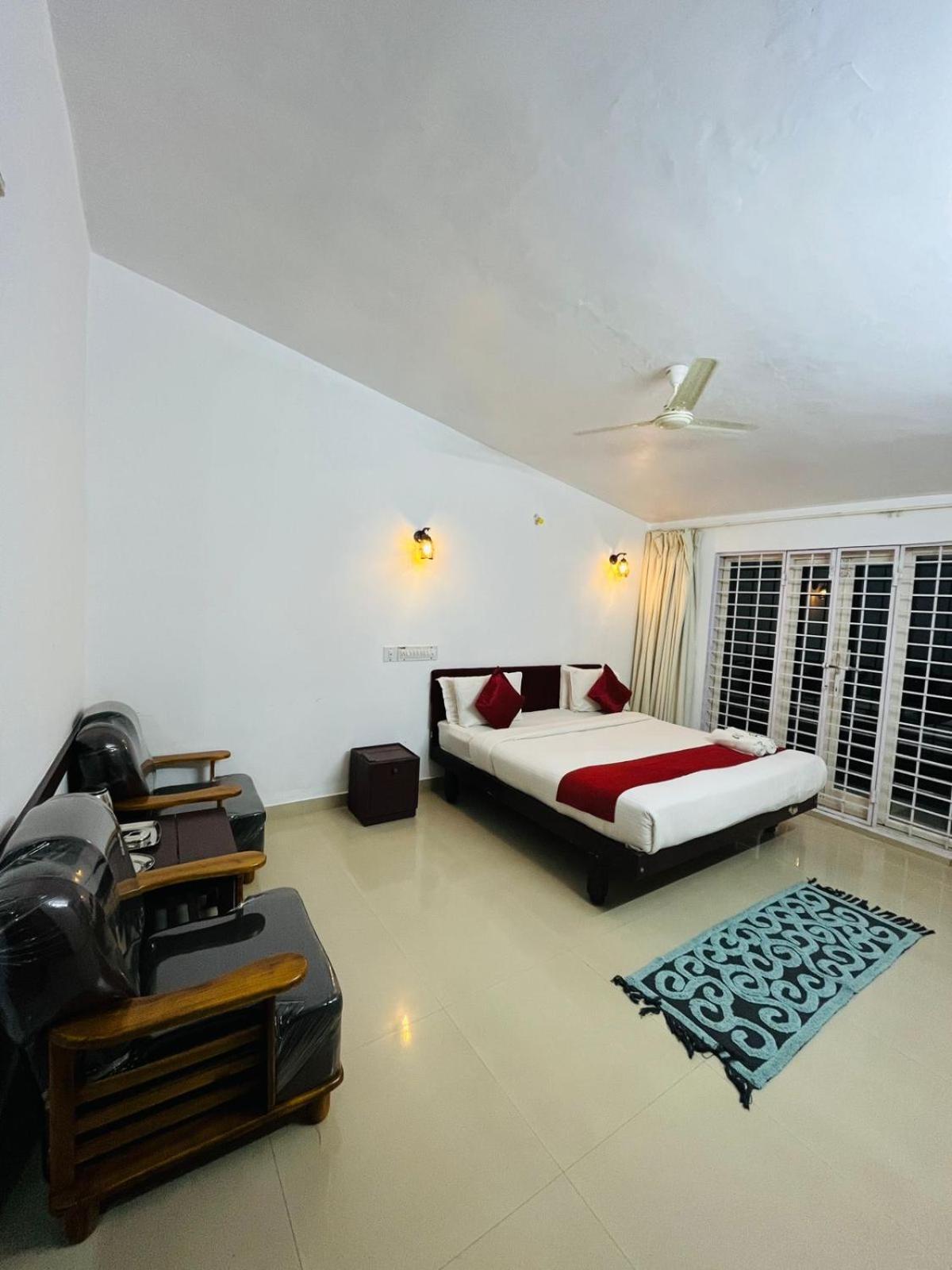 Red Stone Villas Coorg Madikeri Exterior photo