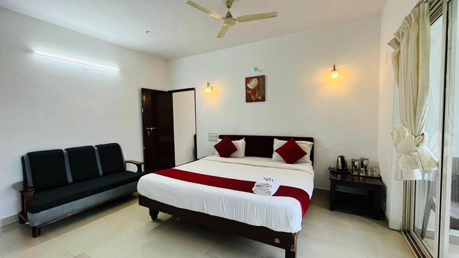Red Stone Villas Coorg Madikeri Exterior photo